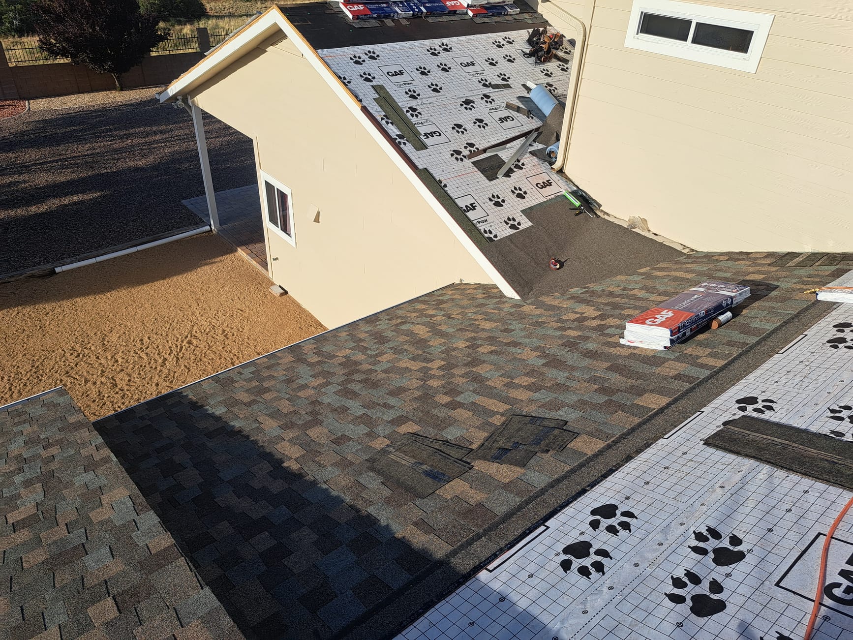 Chuck Trinka, Eliseo Elias, Gustavo Caudillo