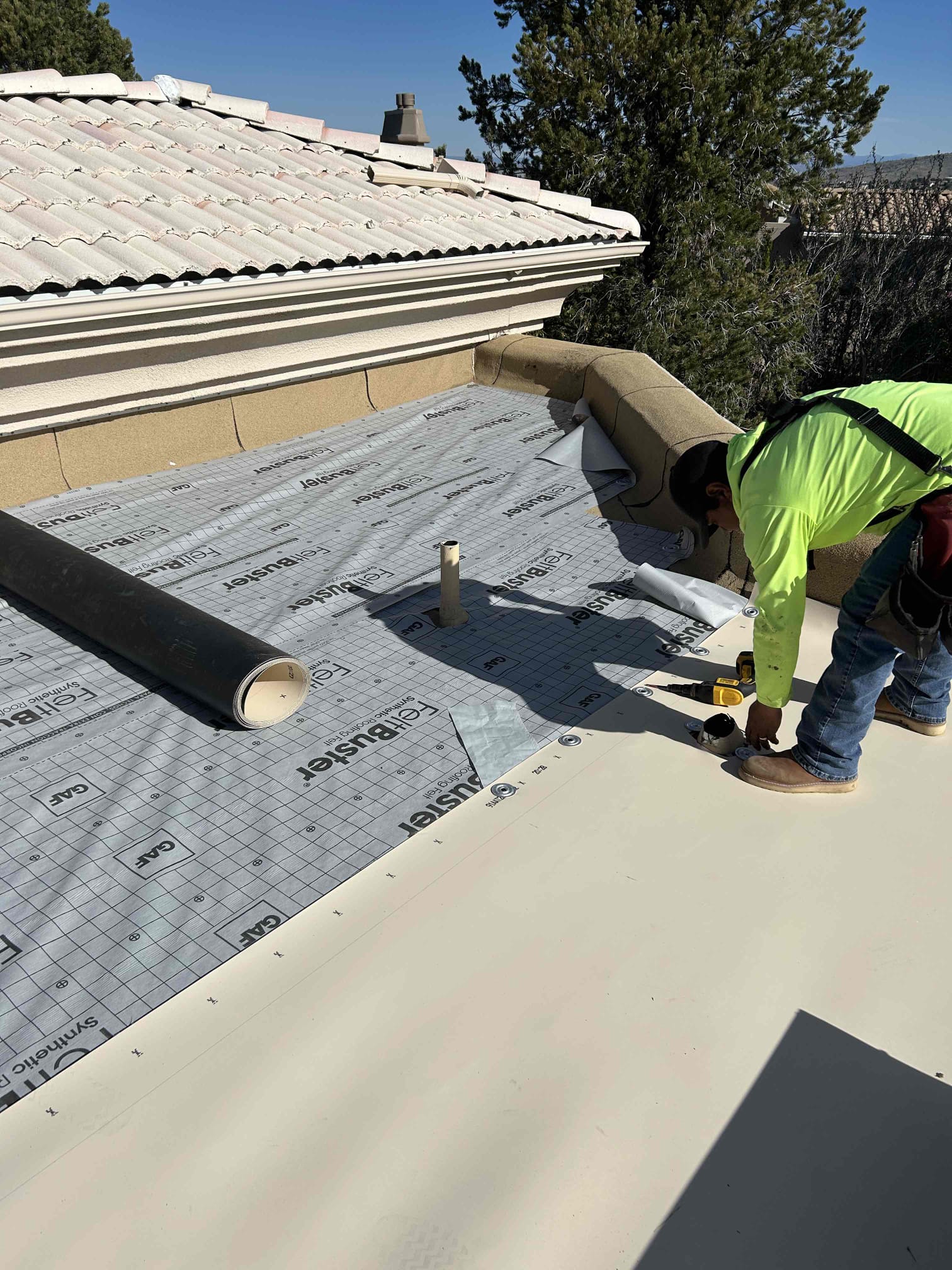 Juan Ramirez, Leopoldo Anaya Barragau, Miguel Lopez