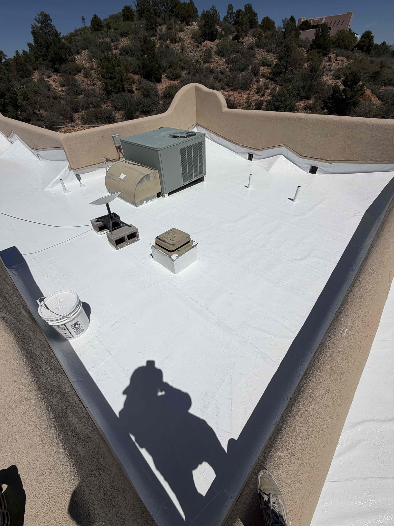 Aaron Kerivan, Justin Kase